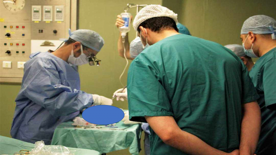 اطباء لحقوق الانسان تجري عمليات زراعة كلى وجراحة مفاصل في غزة